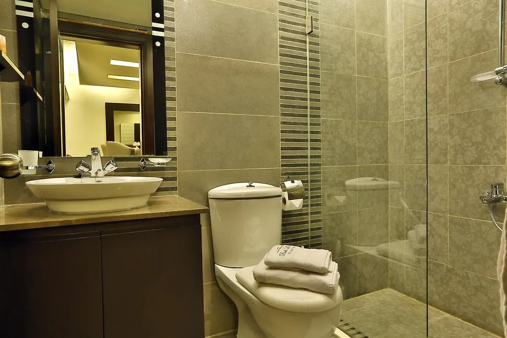 Parklane Furnished Suites Beirut 3*,  Libanon